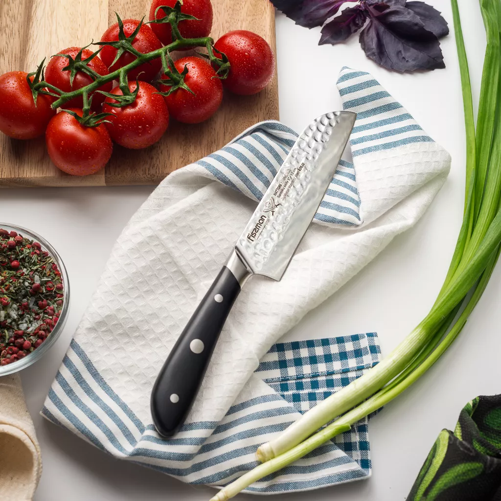 Fissman Hattori nóż kuchenny małe santoku młotk