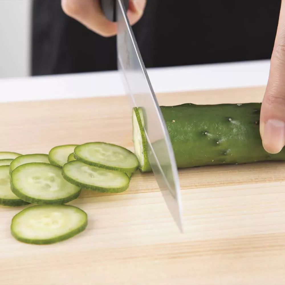 KAI Seki Magoroku Shironezu Santoku nóż kuchenny, ostrze 16.5 cm