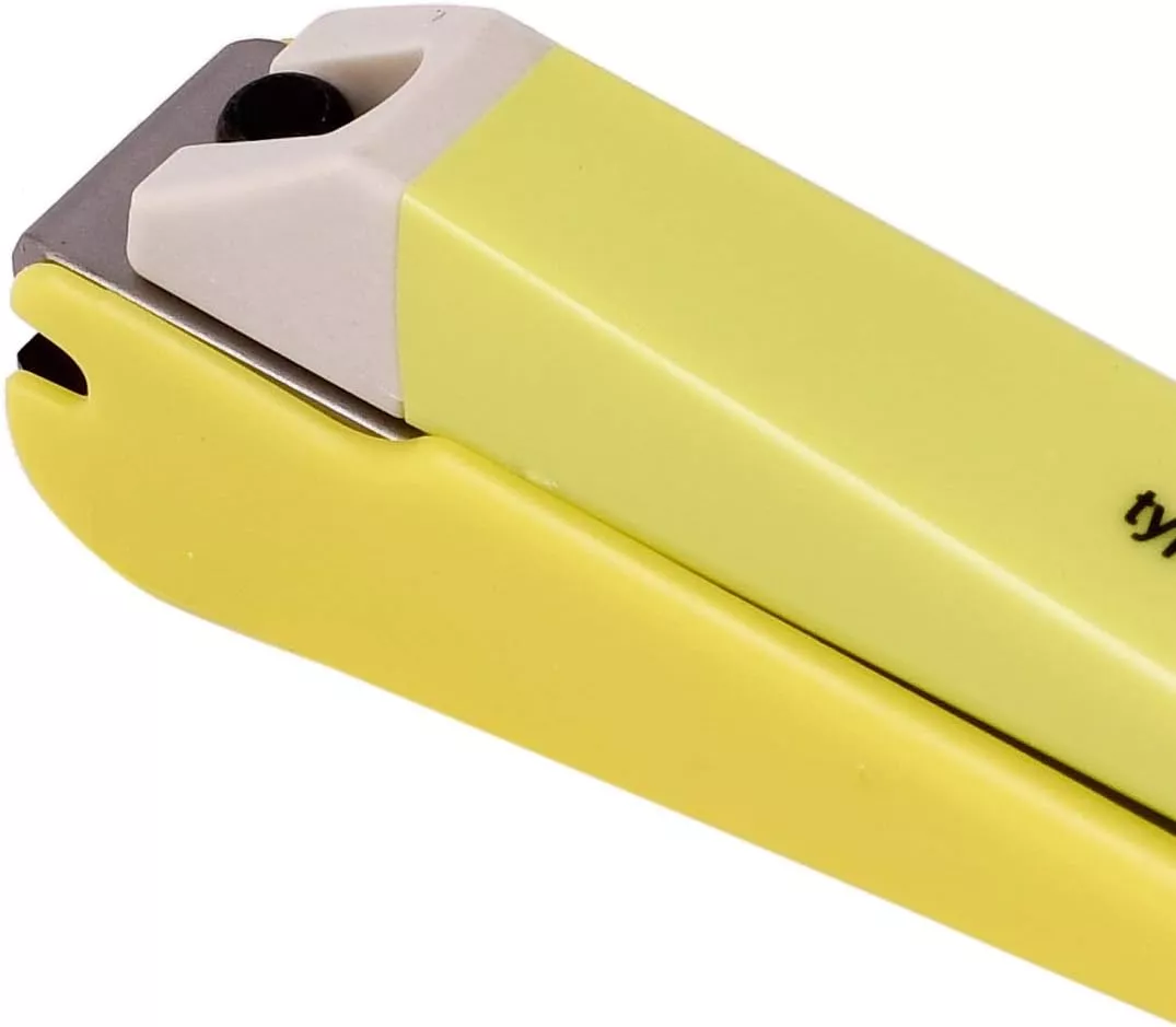 Obcinacz do paznokci KAI KE0110 z prostym ostrzem i pilnikiem, 7 cm