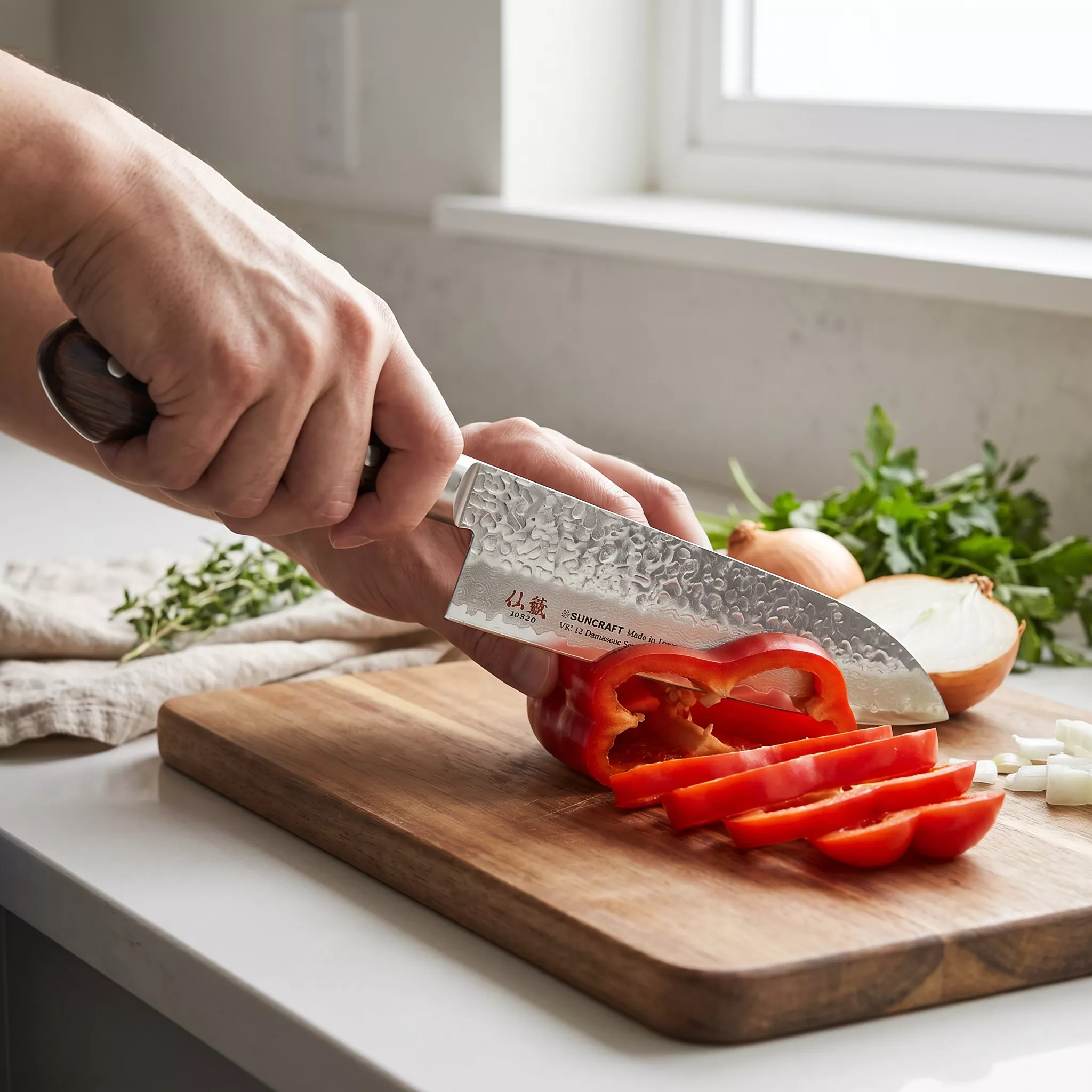 Suncraft SENZO UNIVERSAL Santoku 165 mm [FT-01]